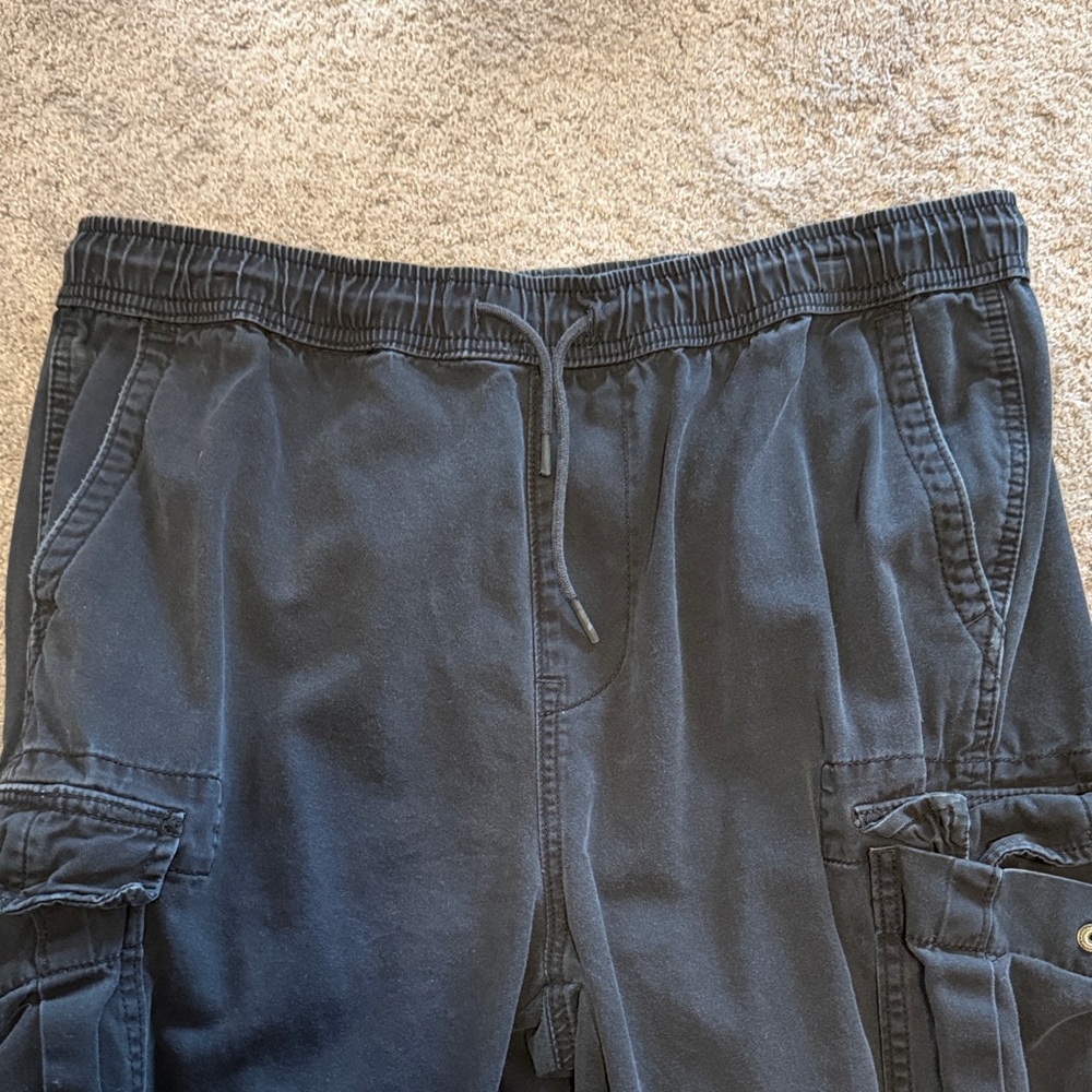 Aeropostale Black Cargo Pants for Men - Picture 3 of 5